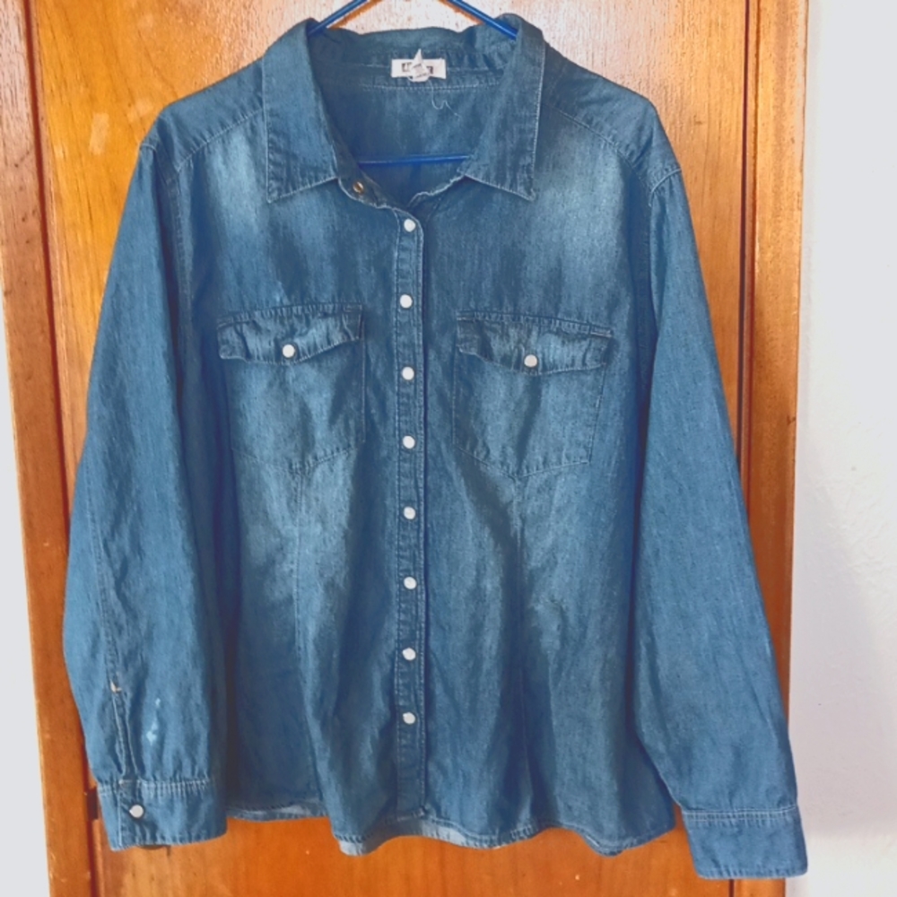 Woman's Top